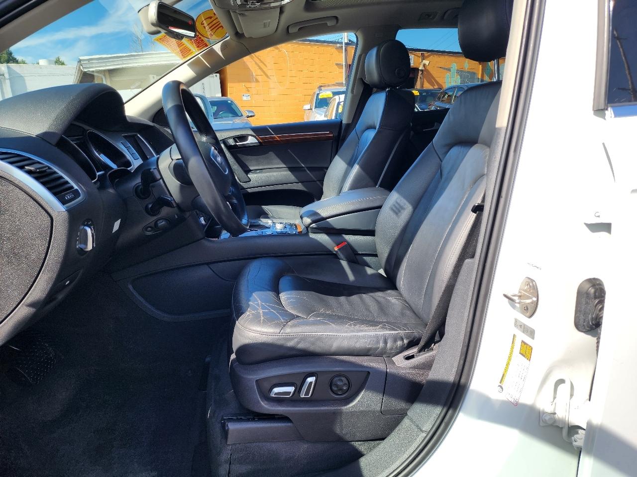 Audi Q7  2015