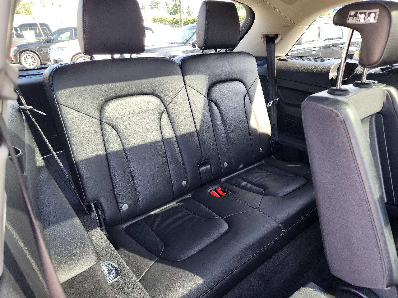 Audi Q7  2015