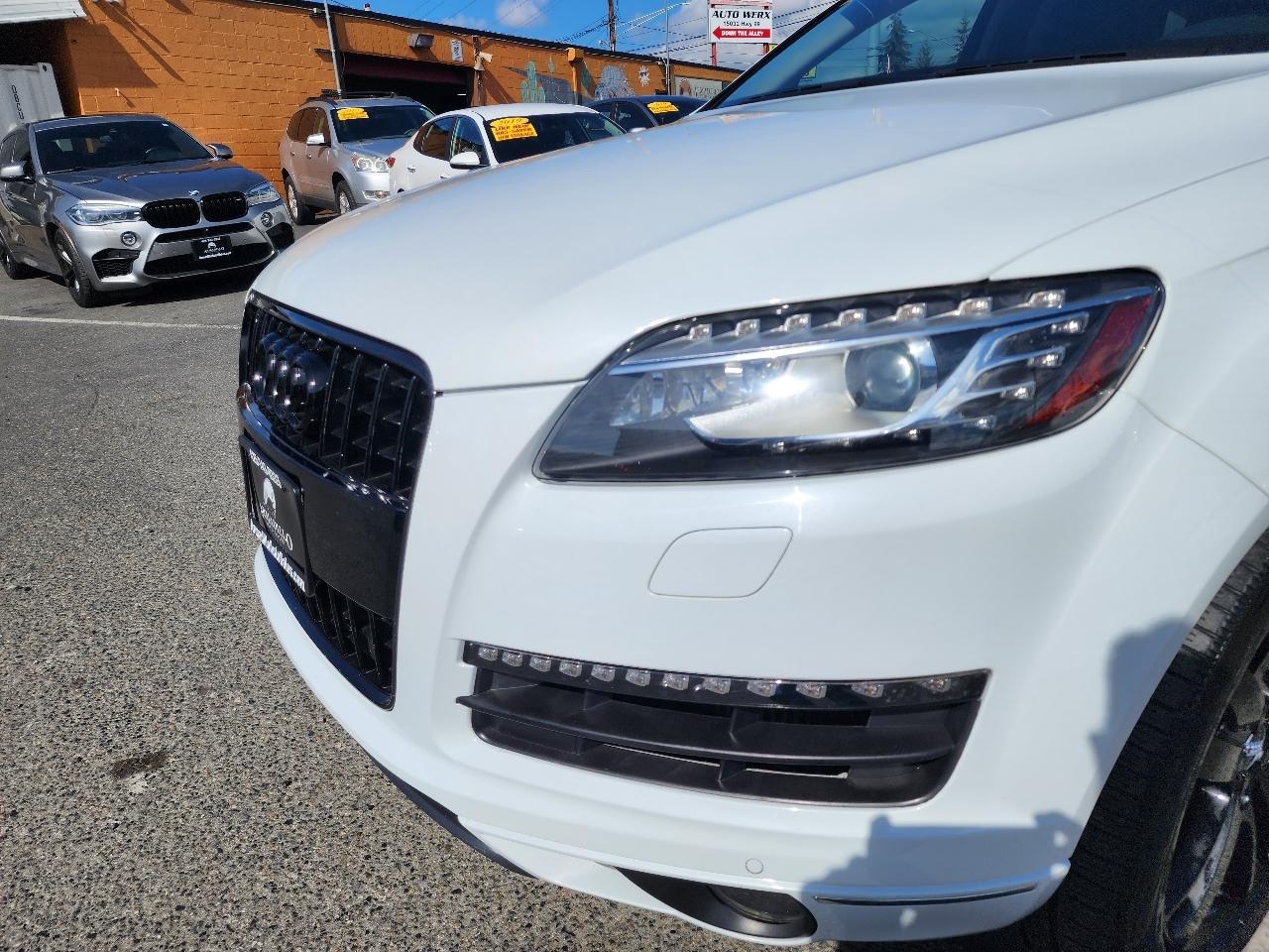 Audi Q7  2015