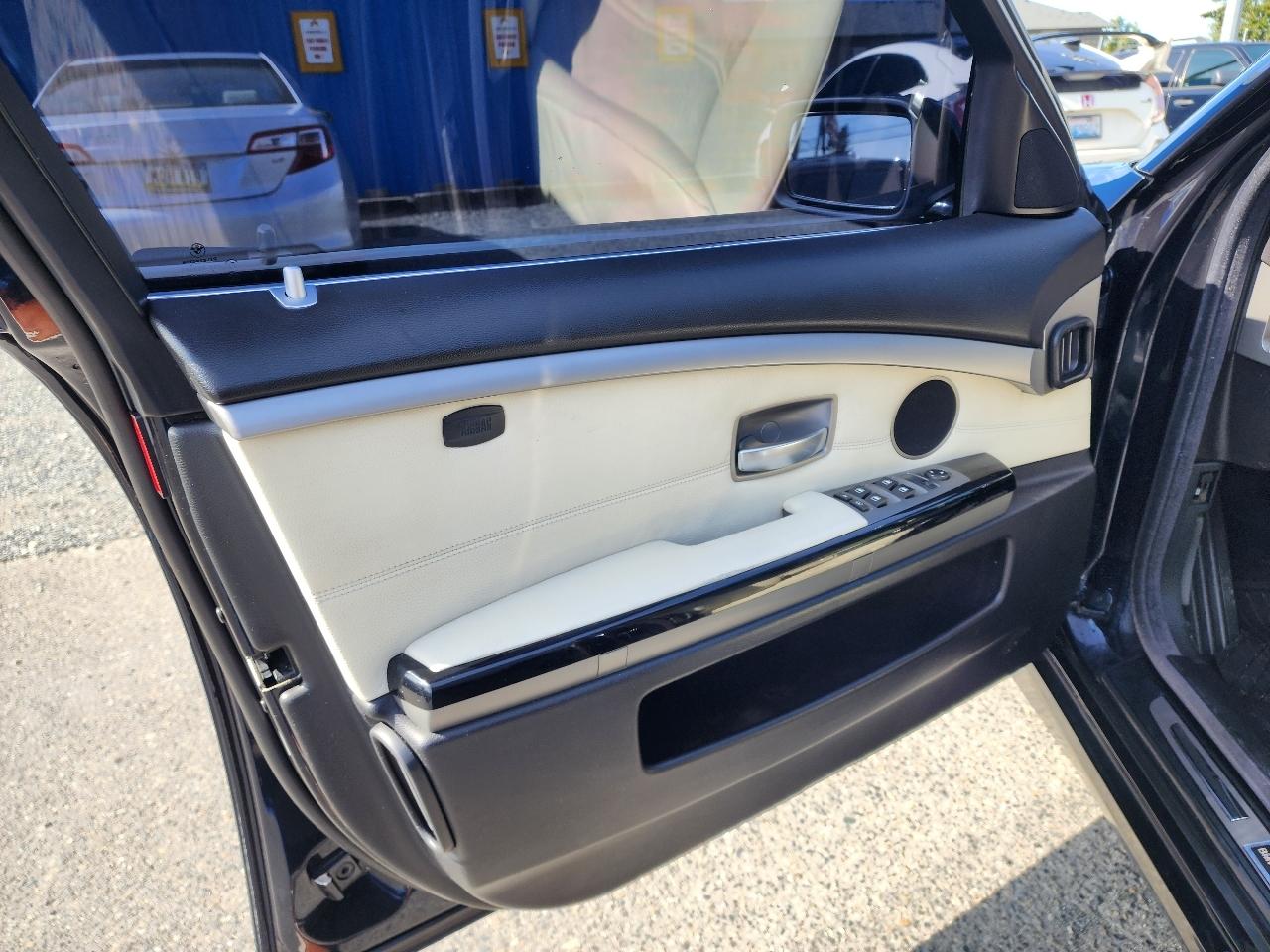 BMW 7 Series 750Li 2006