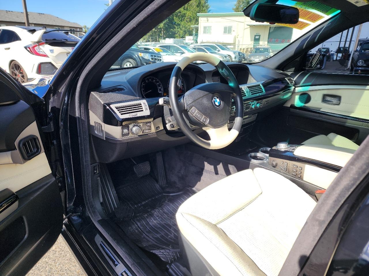 BMW 7 Series 750Li 2006