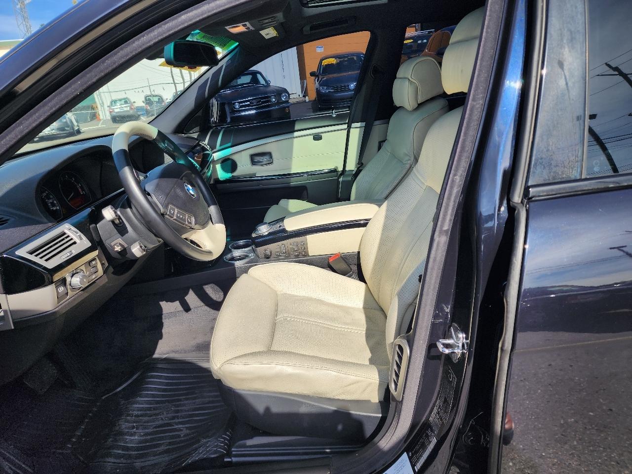 BMW 7 Series 750Li 2006