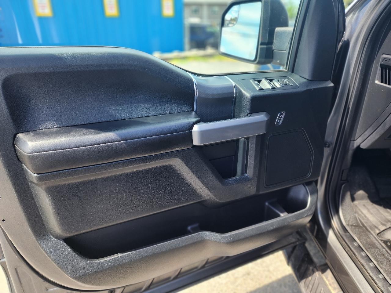 Ford F-150  2016