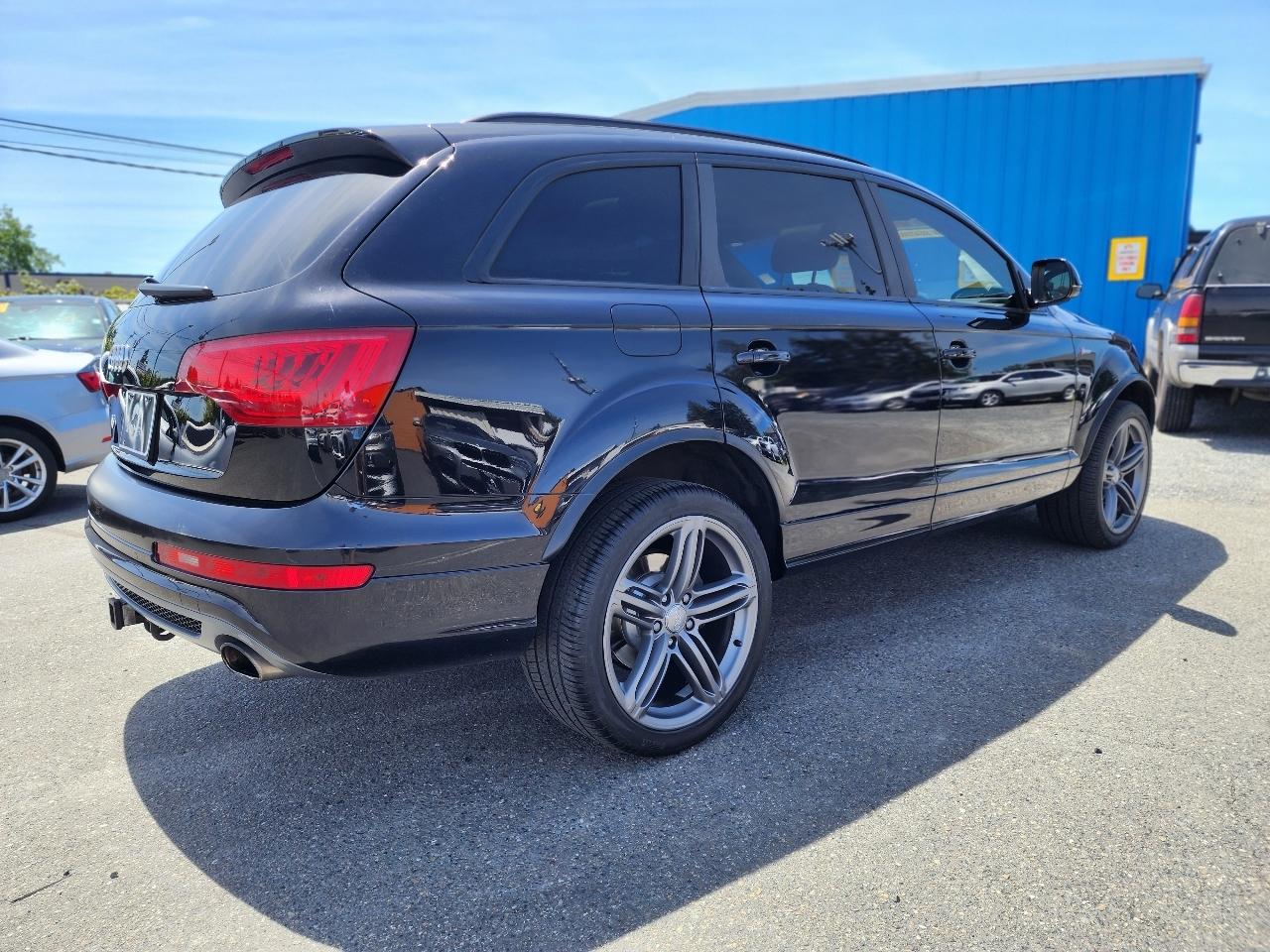 Audi Q7  2013