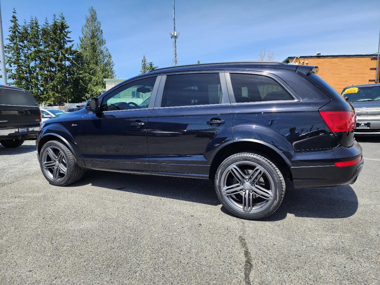 Audi Q7  2013