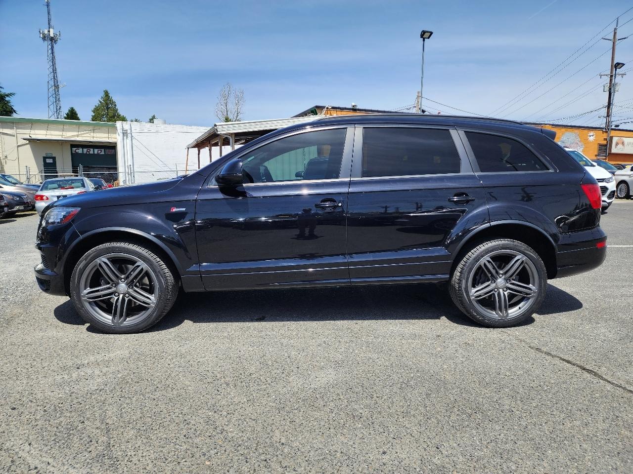 Audi Q7  2013