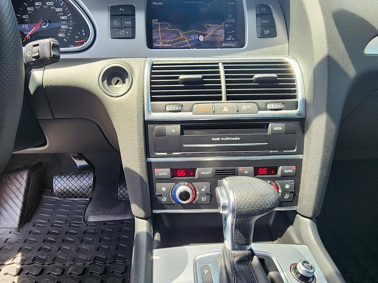 Audi Q7  2013