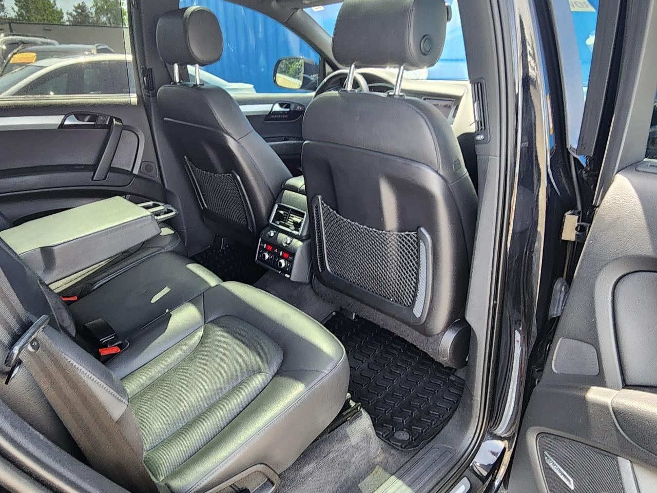 Audi Q7  2013