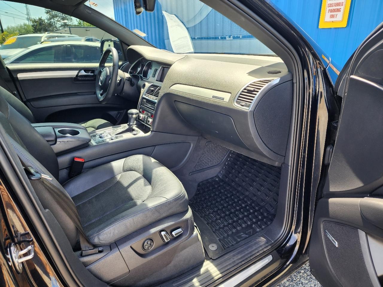 Audi Q7  2013