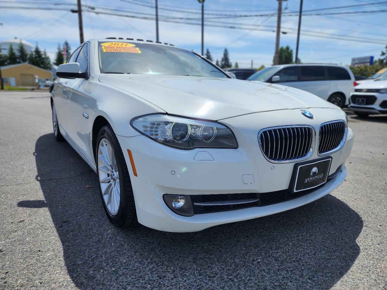 BMW 5 Series 4dr Sdn 535i RWD 2011