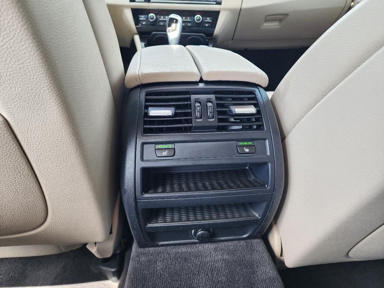 BMW 5 Series 4dr Sdn 535i RWD 2011