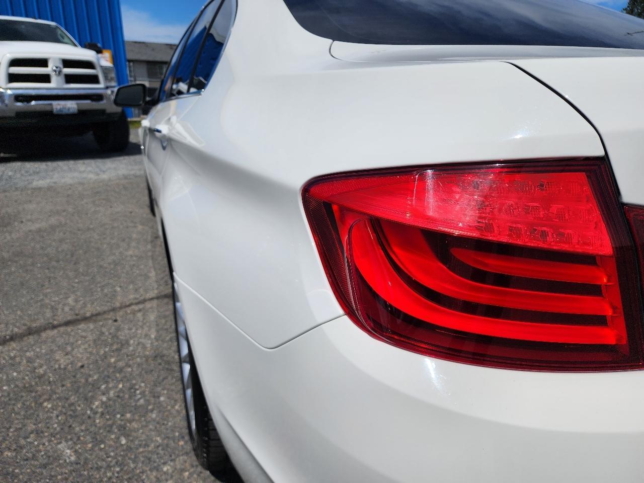 BMW 5 Series 4dr Sdn 535i RWD 2011