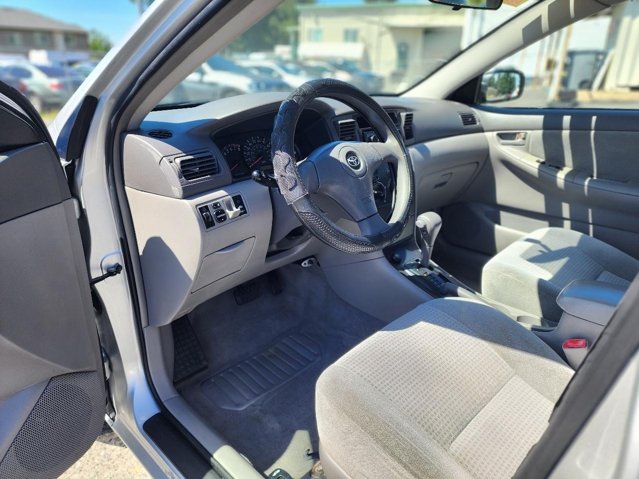 Toyota Corolla 4dr Sdn Auto CE (Natl) 2007
