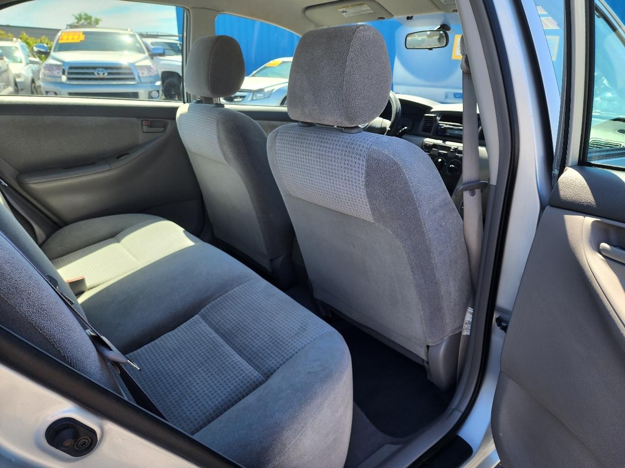 Toyota Corolla 4dr Sdn Auto CE (Natl) 2007