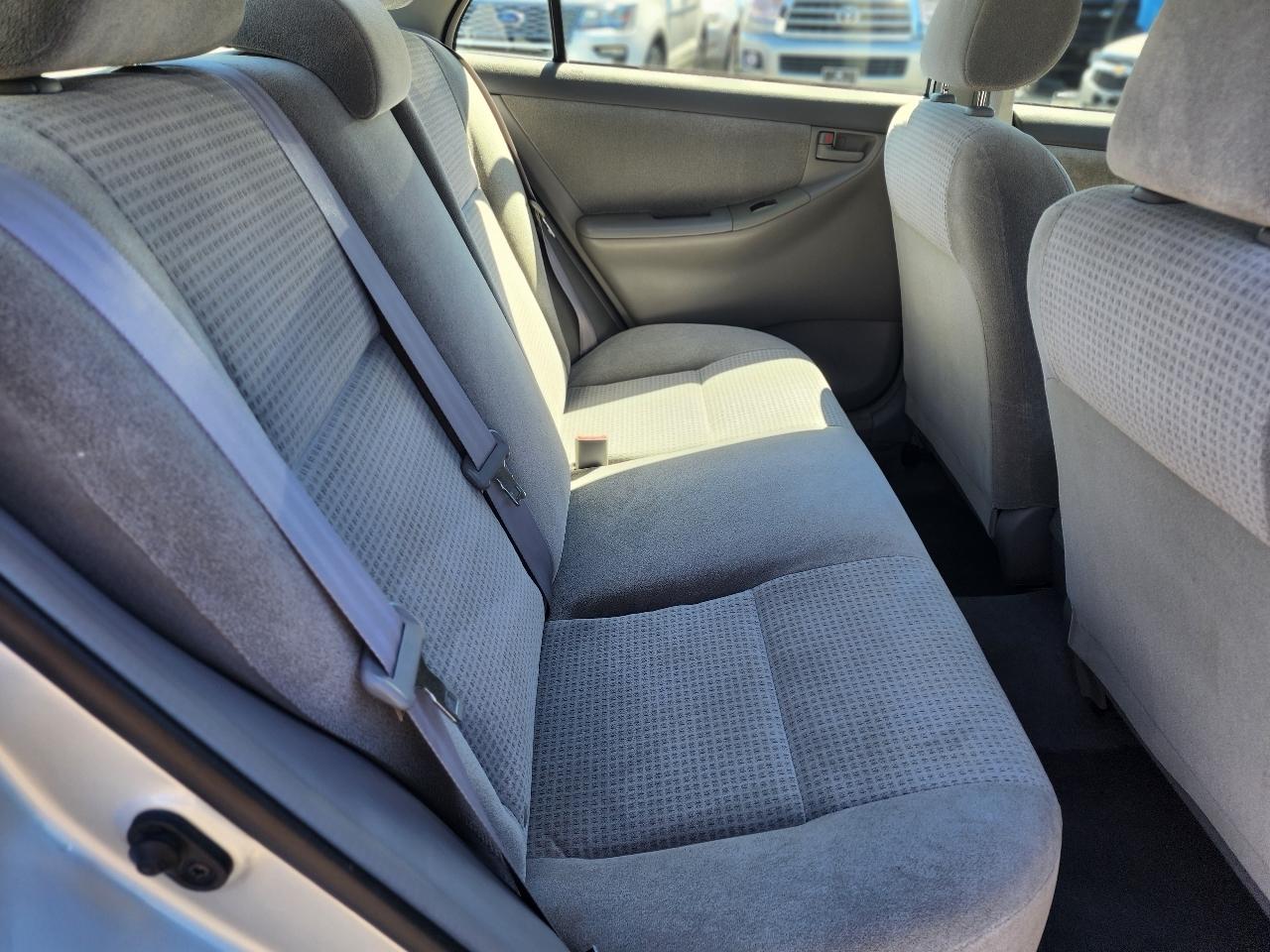 Toyota Corolla 4dr Sdn Auto CE (Natl) 2007