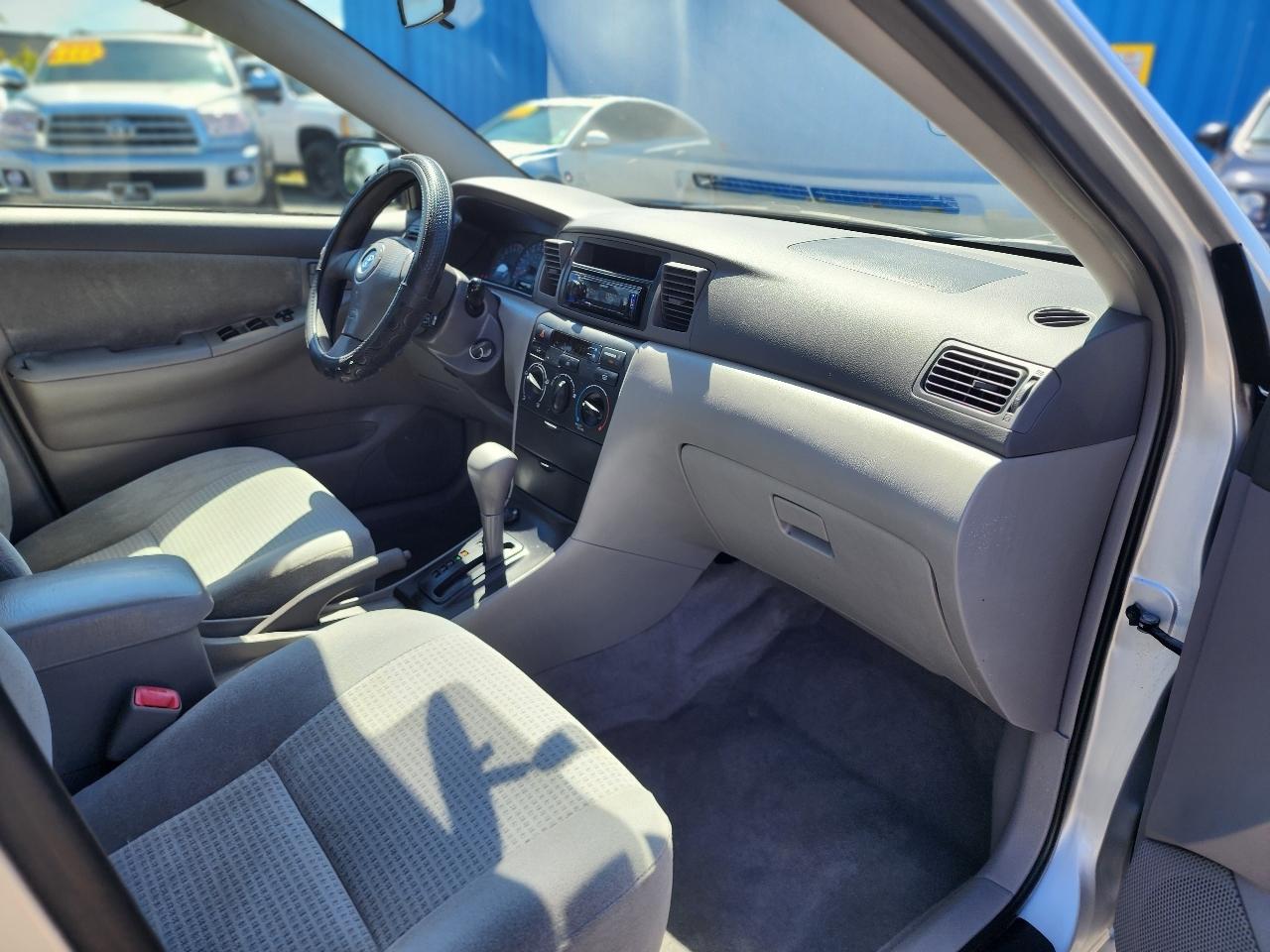 Toyota Corolla 4dr Sdn Auto CE (Natl) 2007