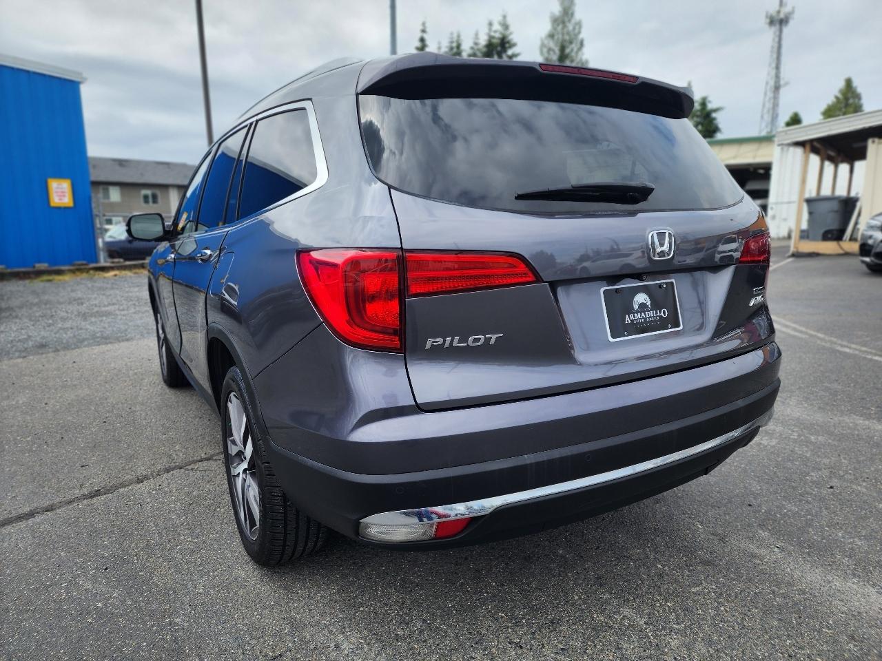 Honda Pilot Touring AWD 2016