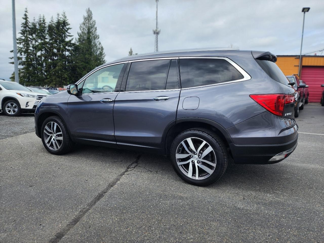 Honda Pilot Touring AWD 2016