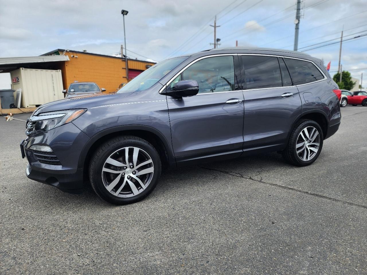 Honda Pilot Touring AWD 2016