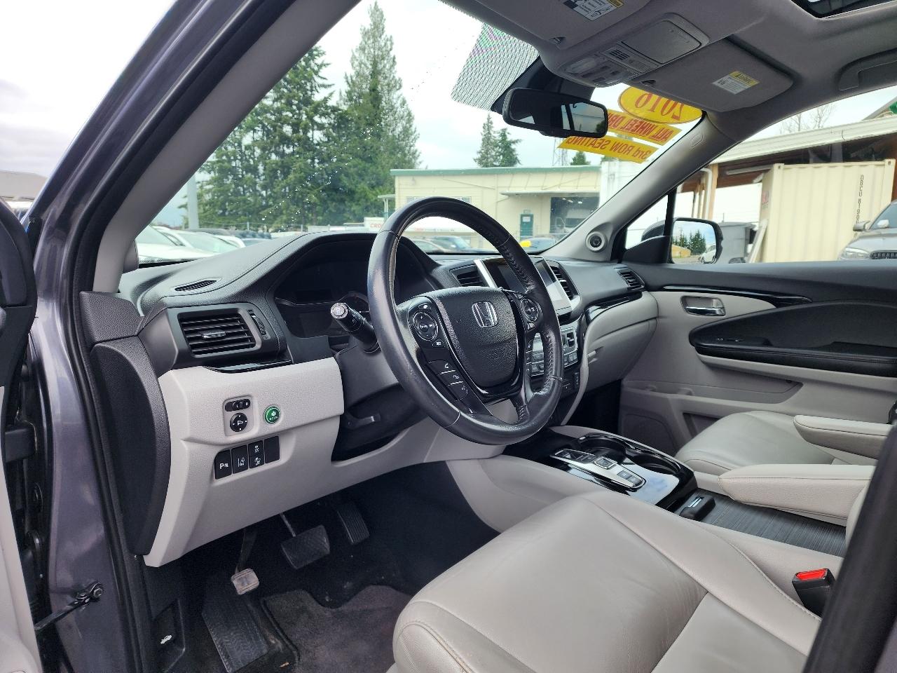 Honda Pilot Touring AWD 2016