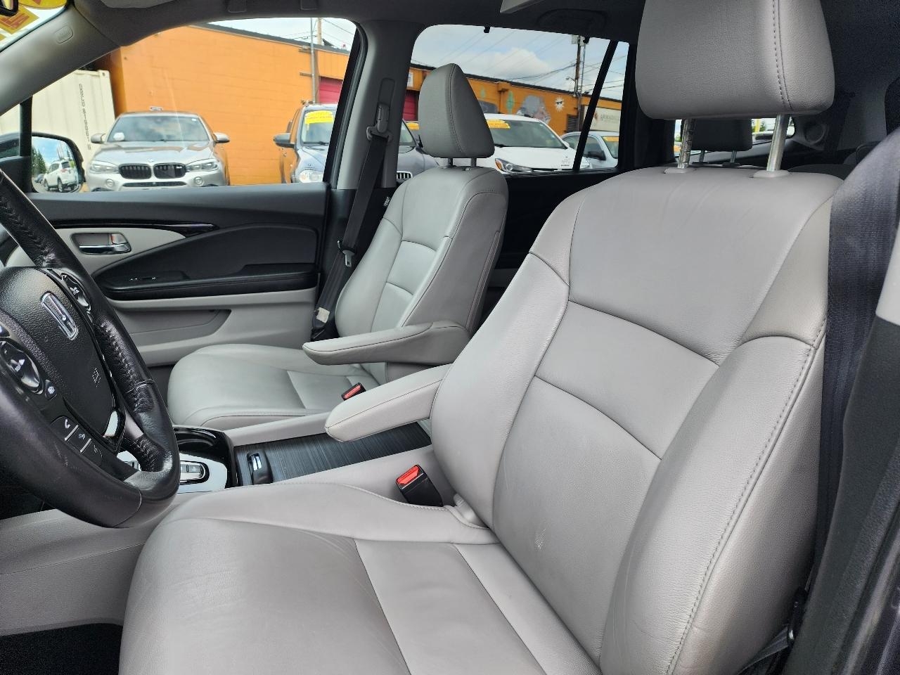 Honda Pilot Touring AWD 2016