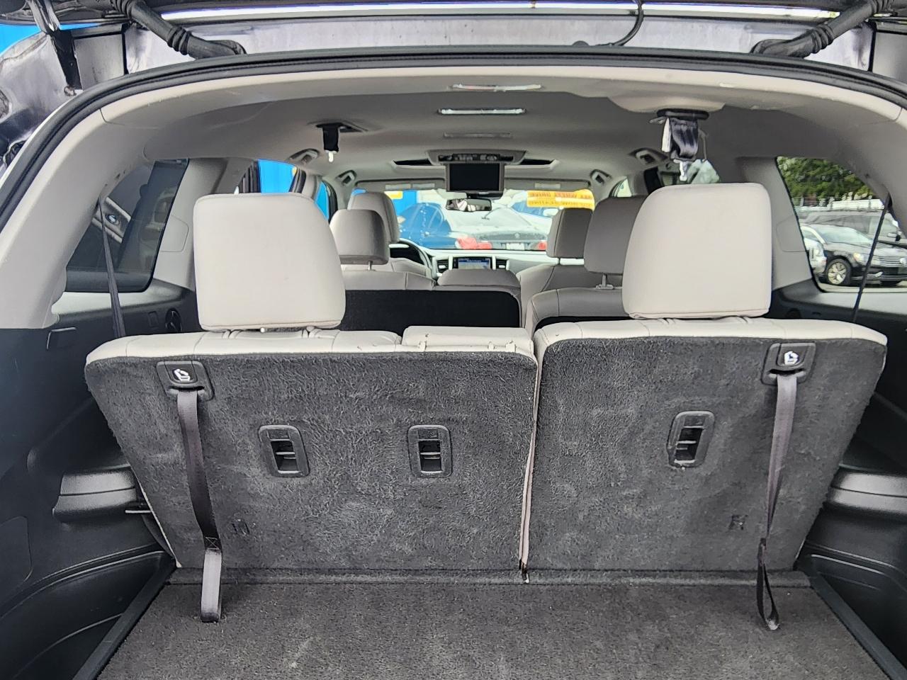 Honda Pilot Touring AWD 2016