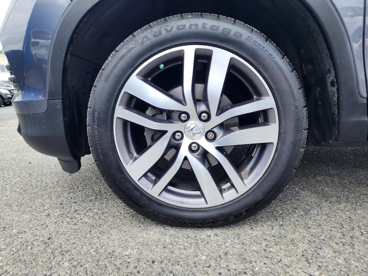 Honda Pilot Touring AWD 2016