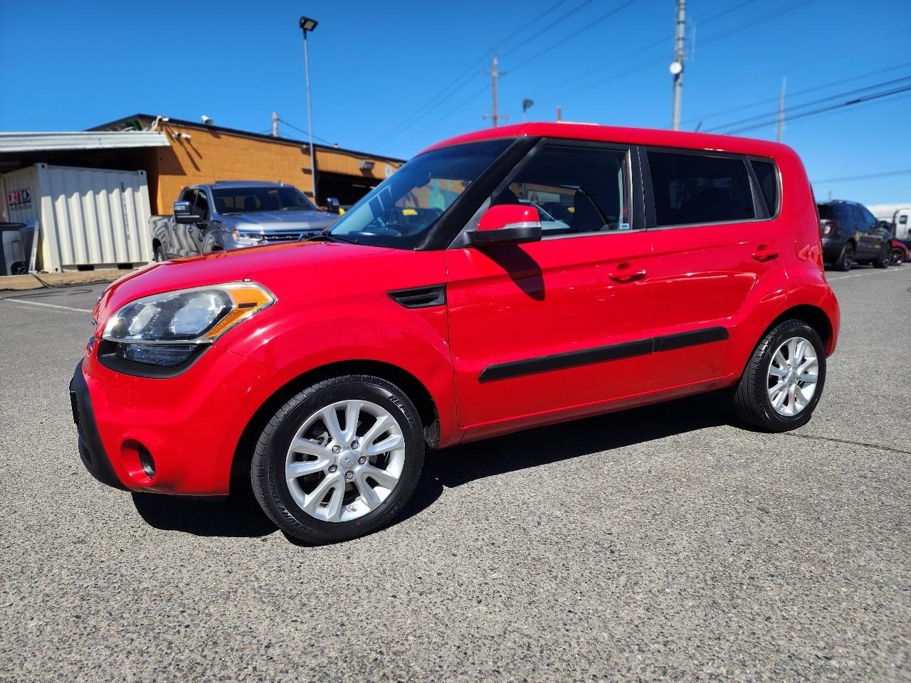 Kia Soul + 2012