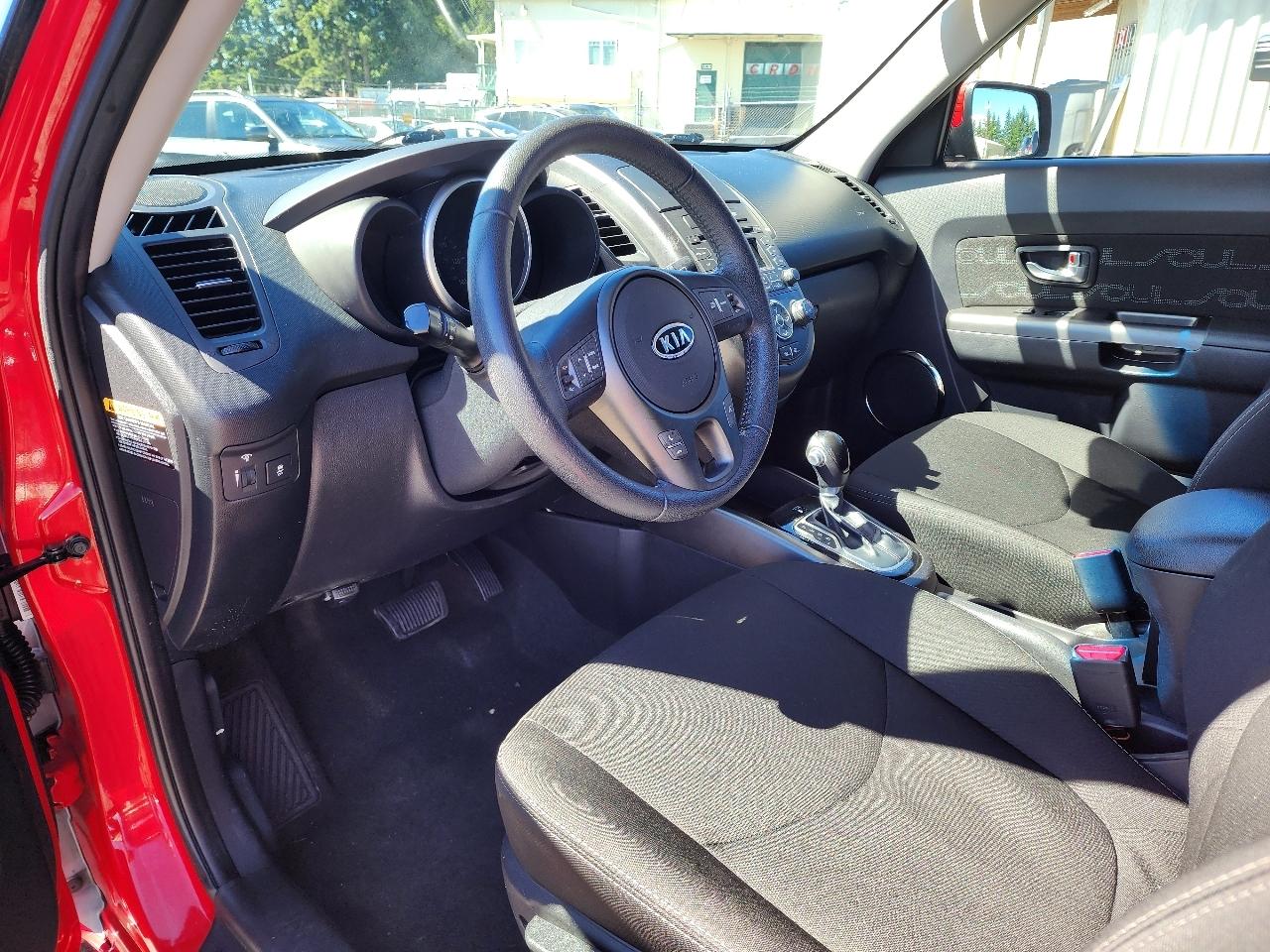 Kia Soul + 2012
