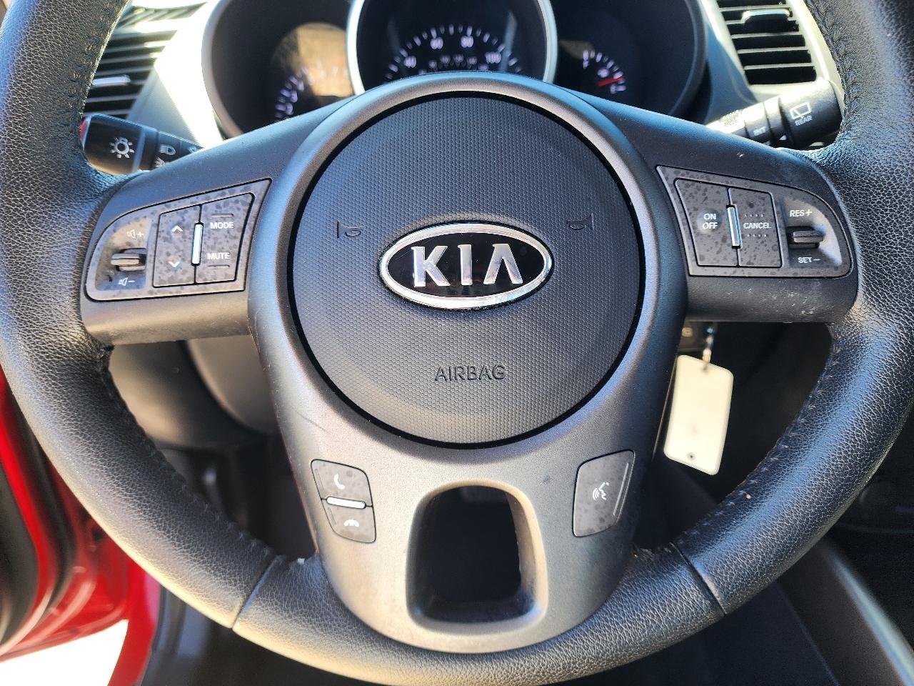 Kia Soul + 2012