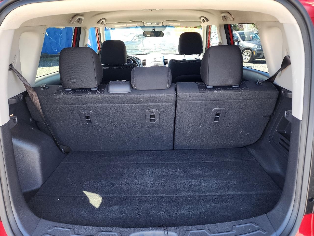 Kia Soul + 2012