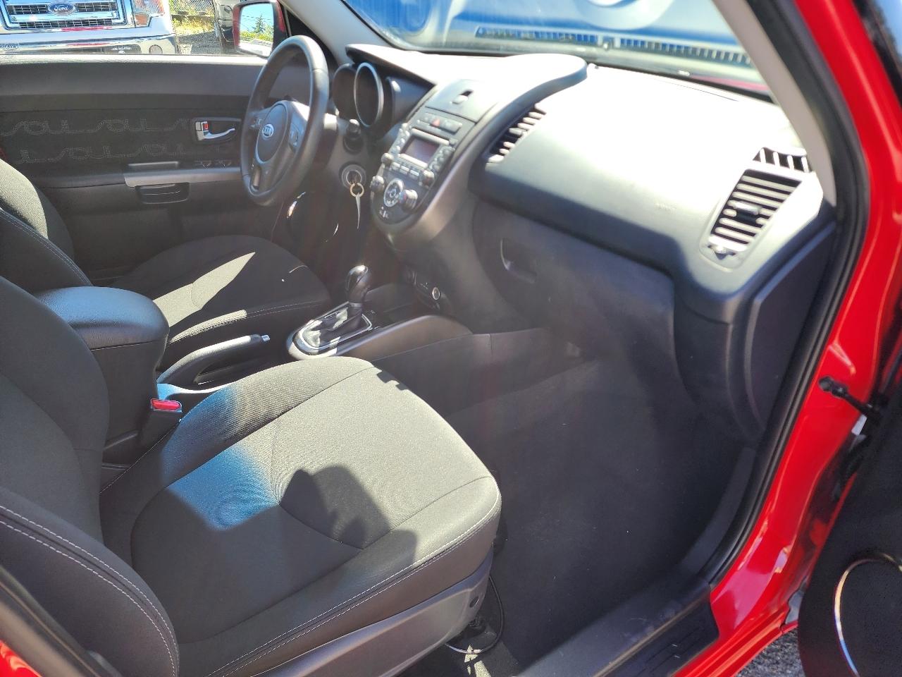 Kia Soul + 2012