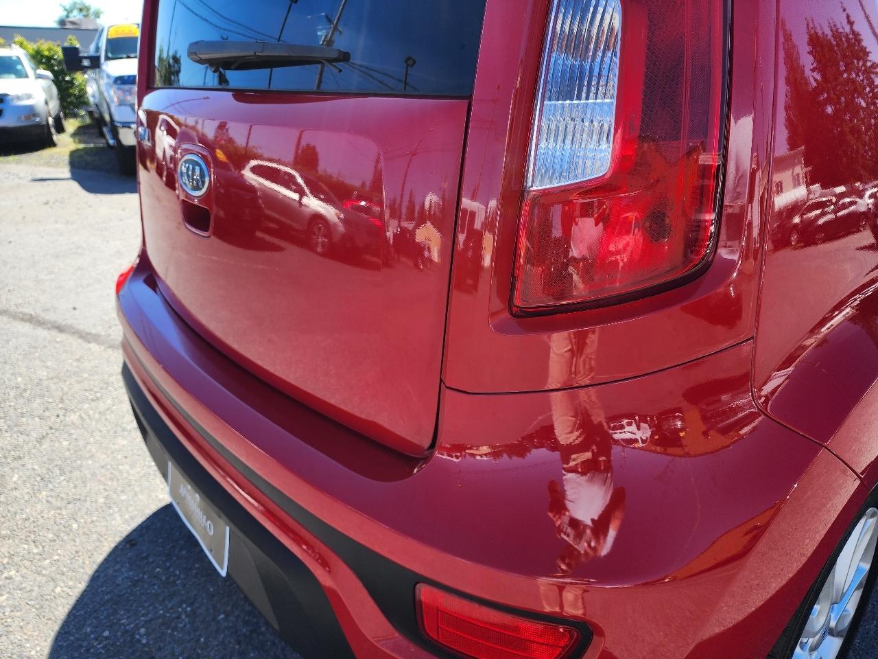 Kia Soul + 2012