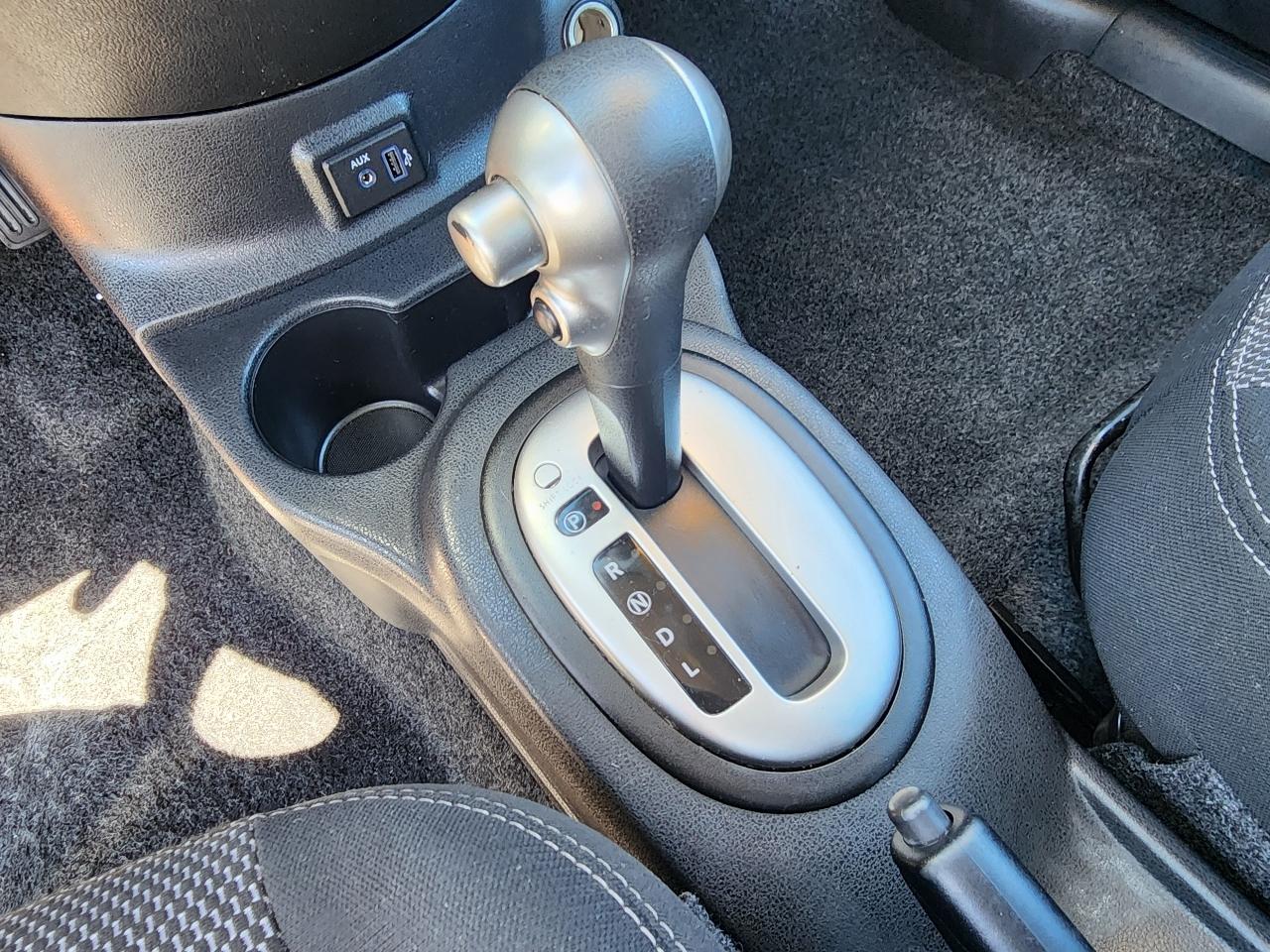 Nissan Versa Sedan 2018.5 SV CVT 2018