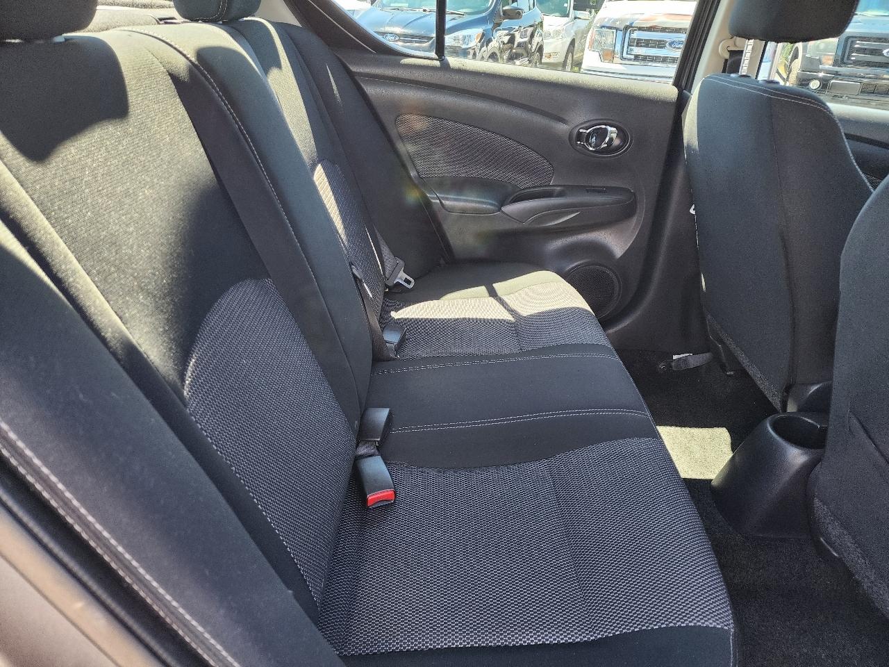 Nissan Versa Sedan 2018.5 SV CVT 2018