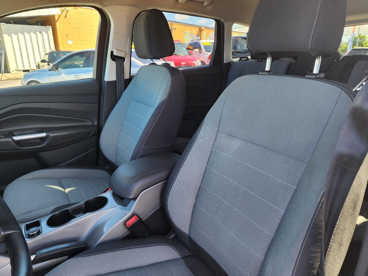 Ford Escape 4WD 4dr SE 2016