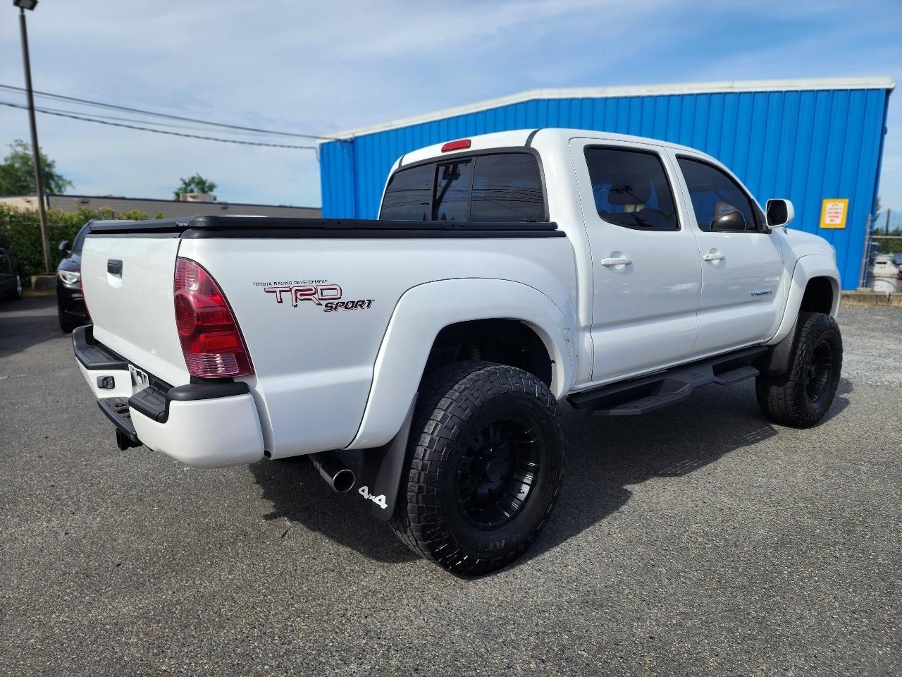 Toyota Tacoma Double Cab 4WD 2007