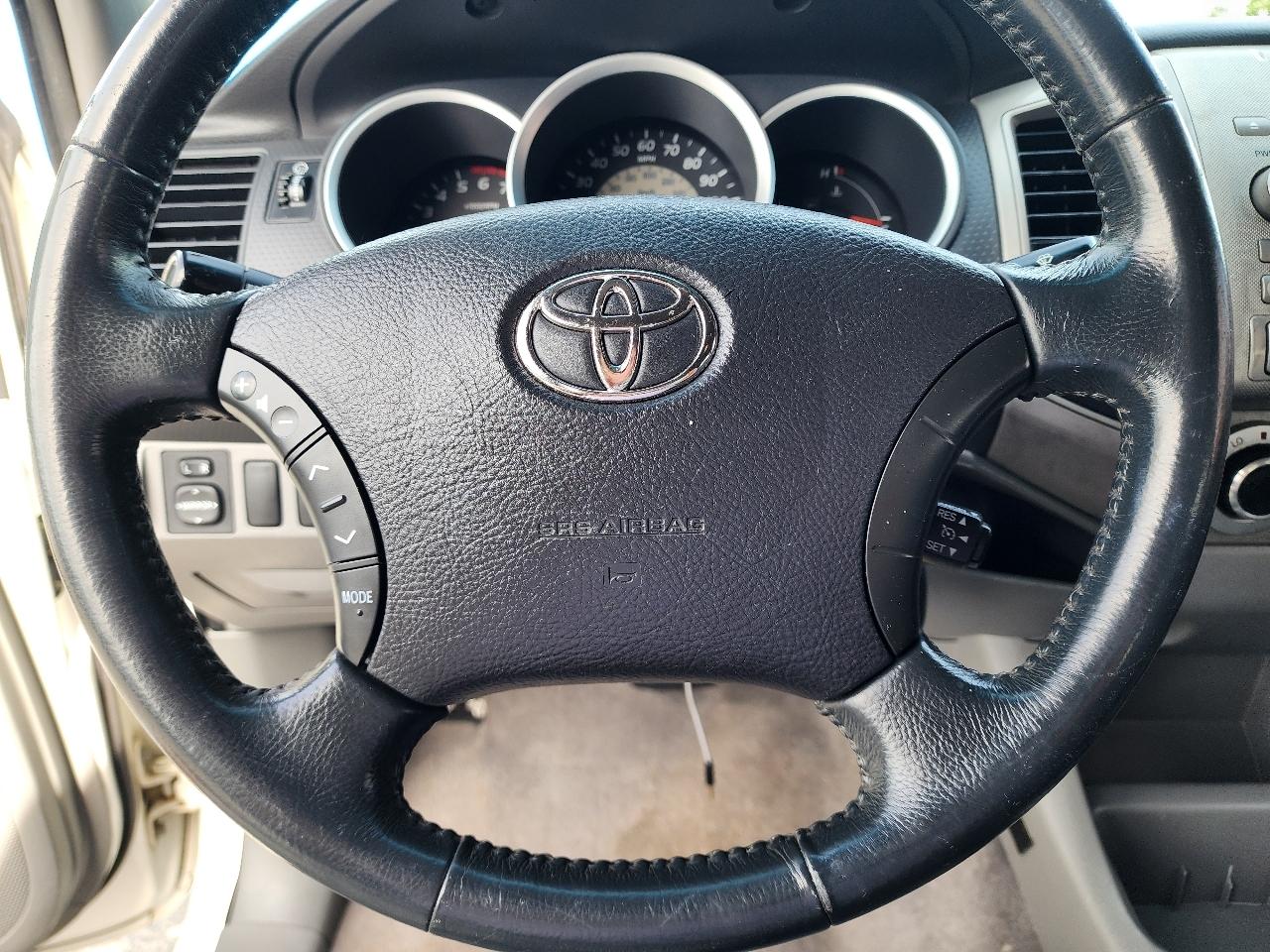 Toyota Tacoma Double Cab 4WD 2007
