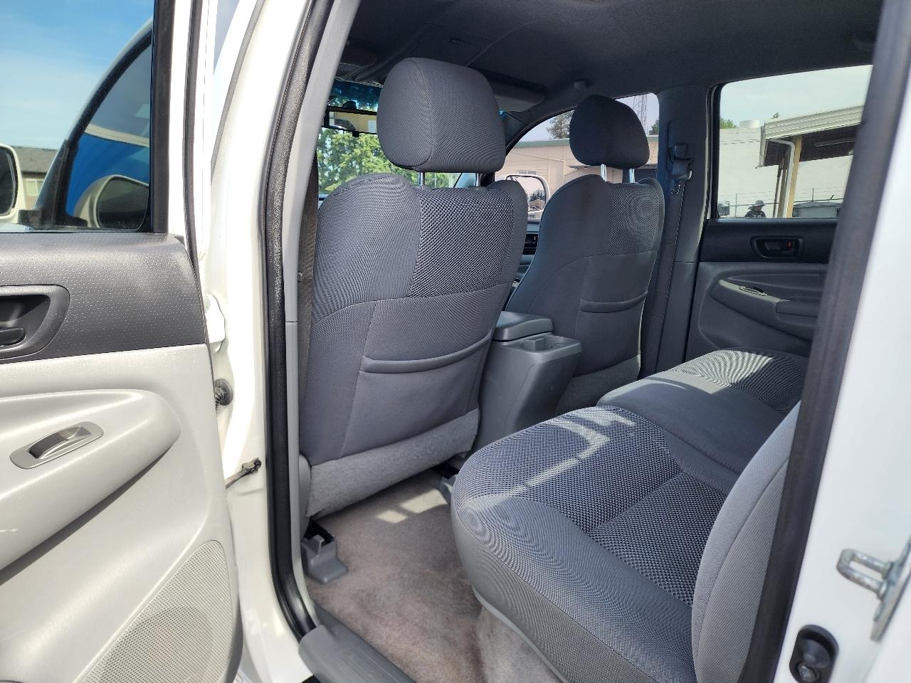 Toyota Tacoma Double Cab 4WD 2007
