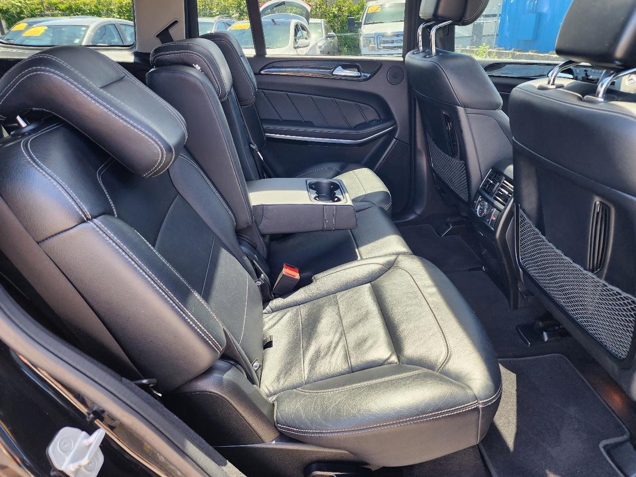 Mercedes-Benz GL  2016