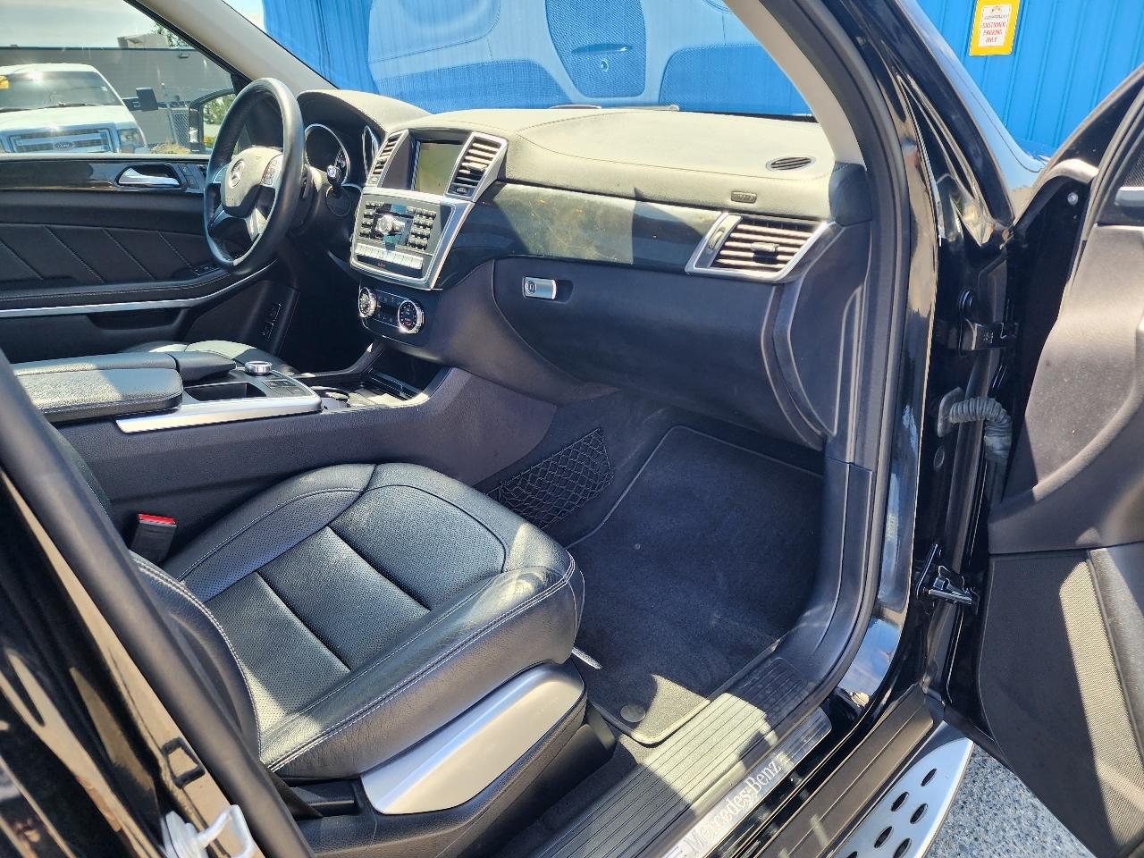 Mercedes-Benz GL  2016