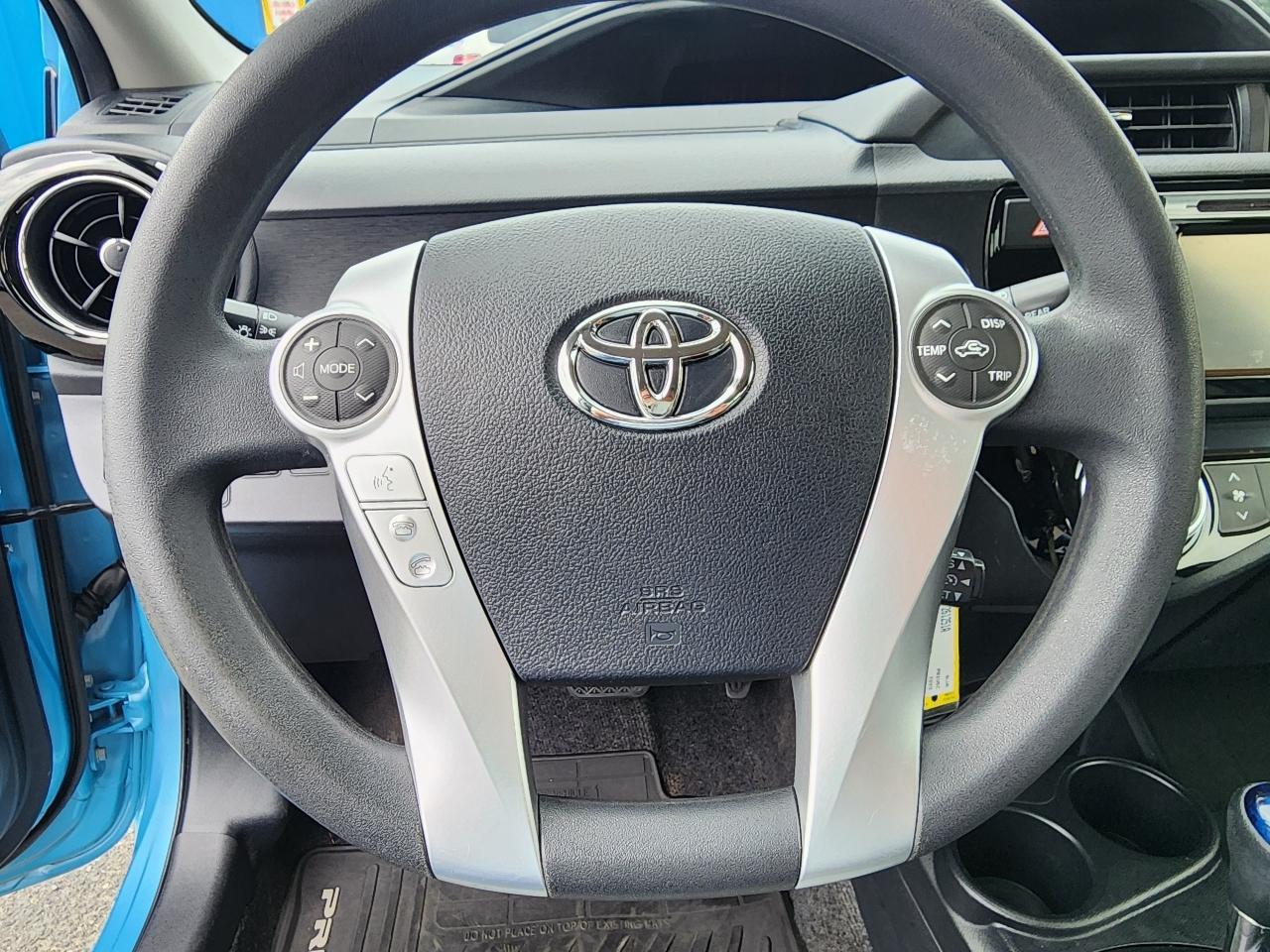 Toyota Prius c Two 2015