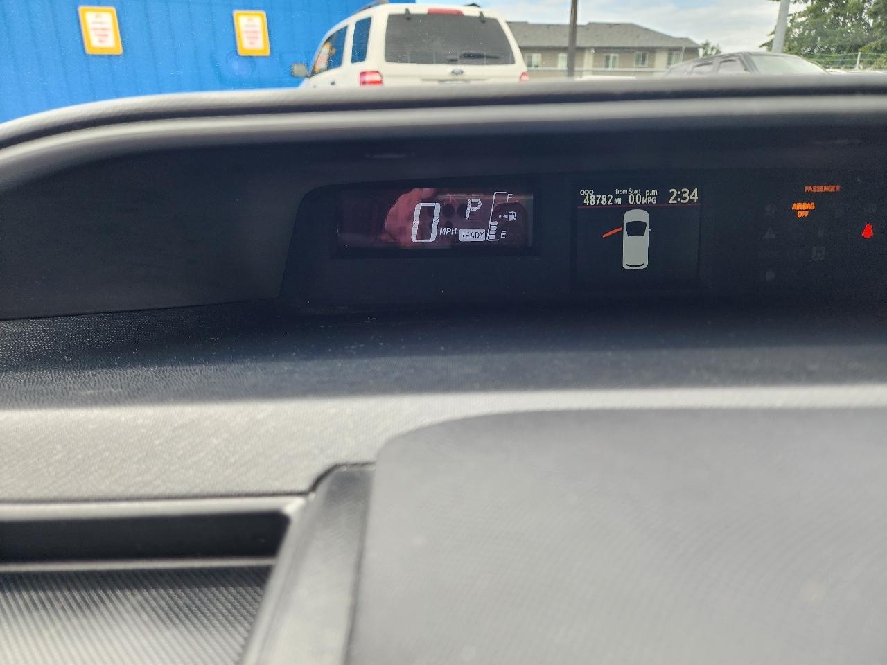Toyota Prius c Two 2015