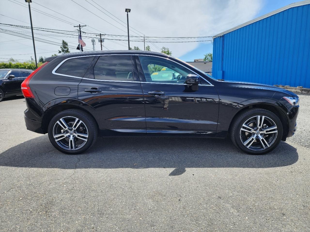 Volvo XC60 T5 Momentum AWD 2019