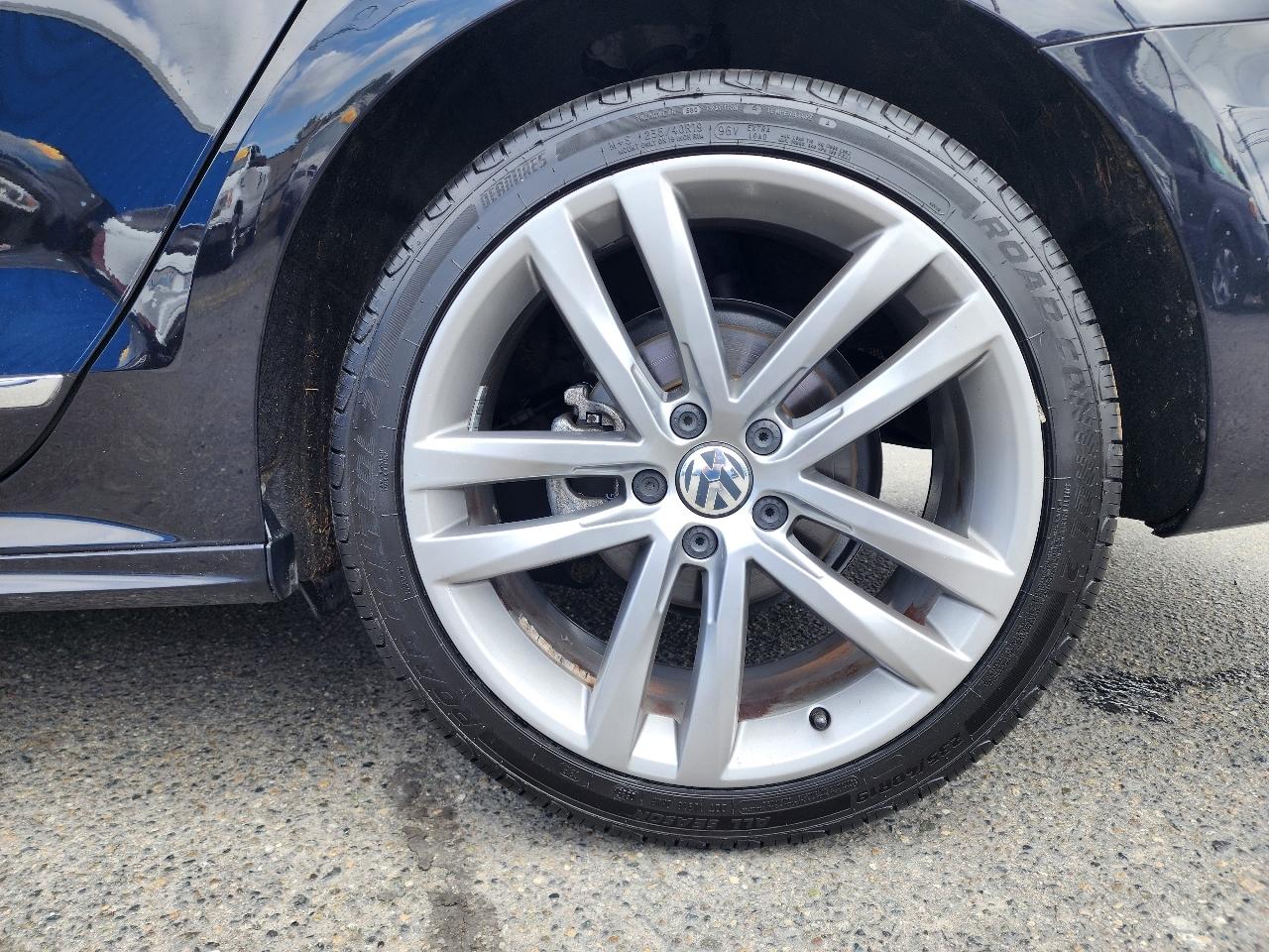 Volkswagen Passat  2017