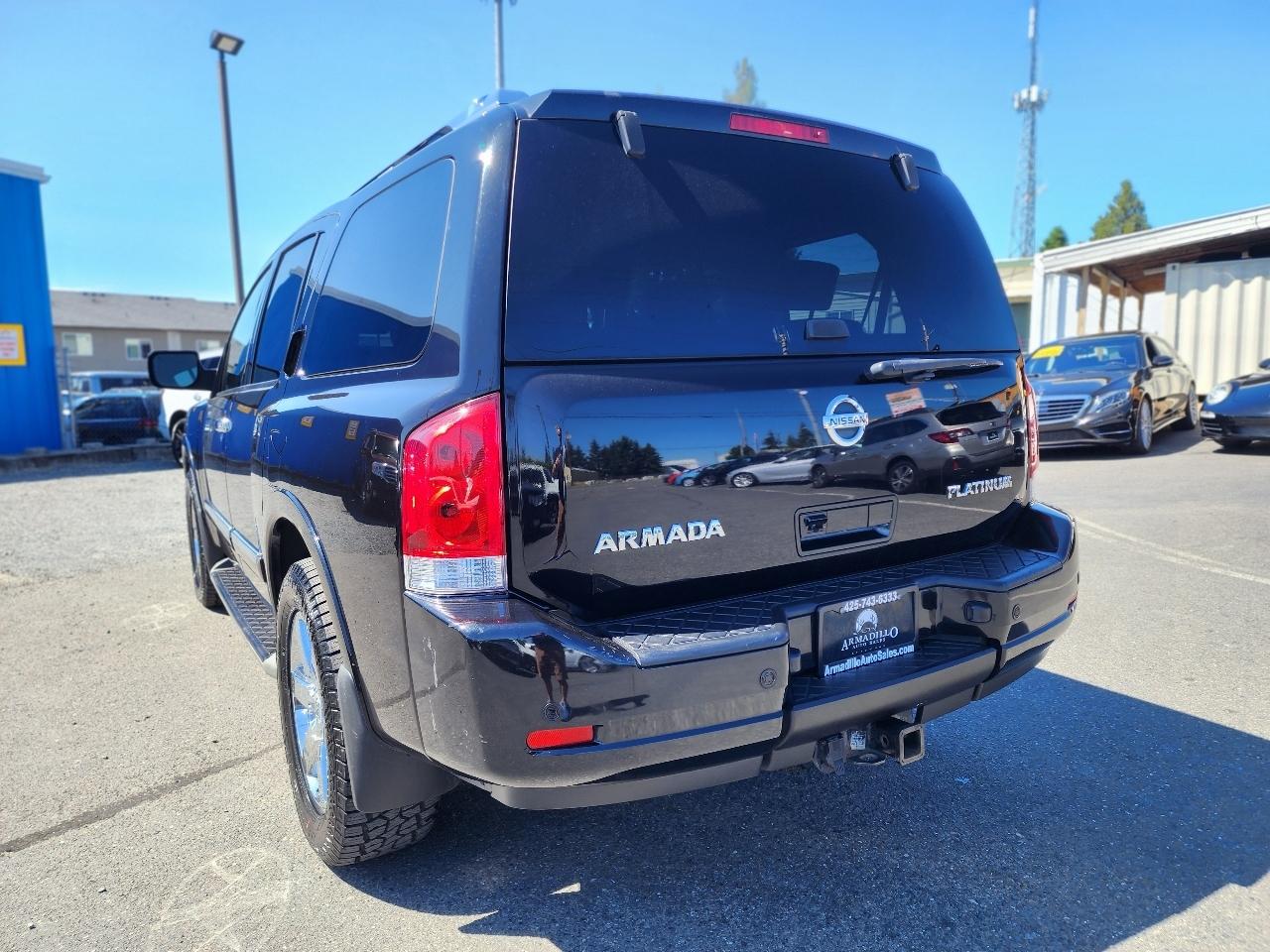 Nissan Armada Platinum 4WD 2012