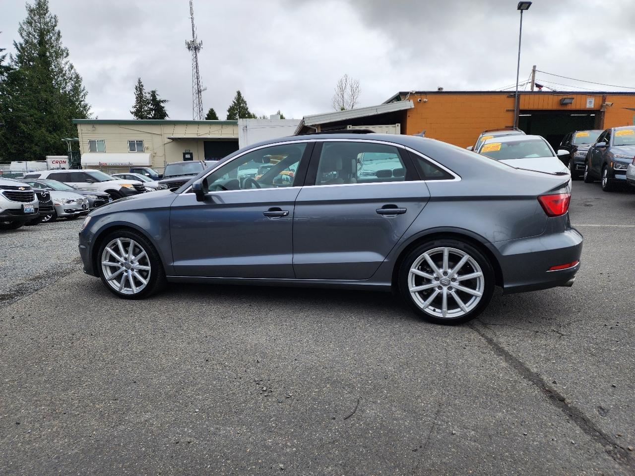 Audi A3 Sedan 2.0 TFSI Premium quattro AWD 2015