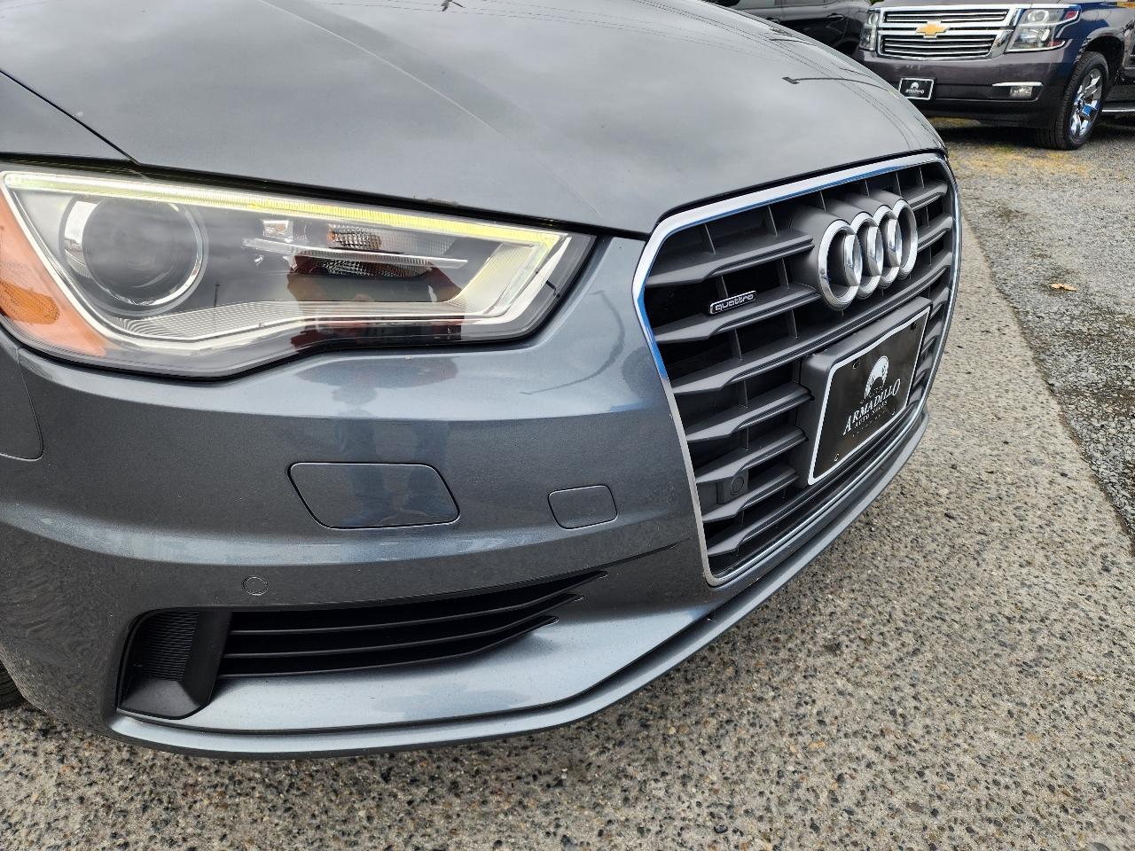 Audi A3 Sedan 2.0 TFSI Premium quattro AWD 2015