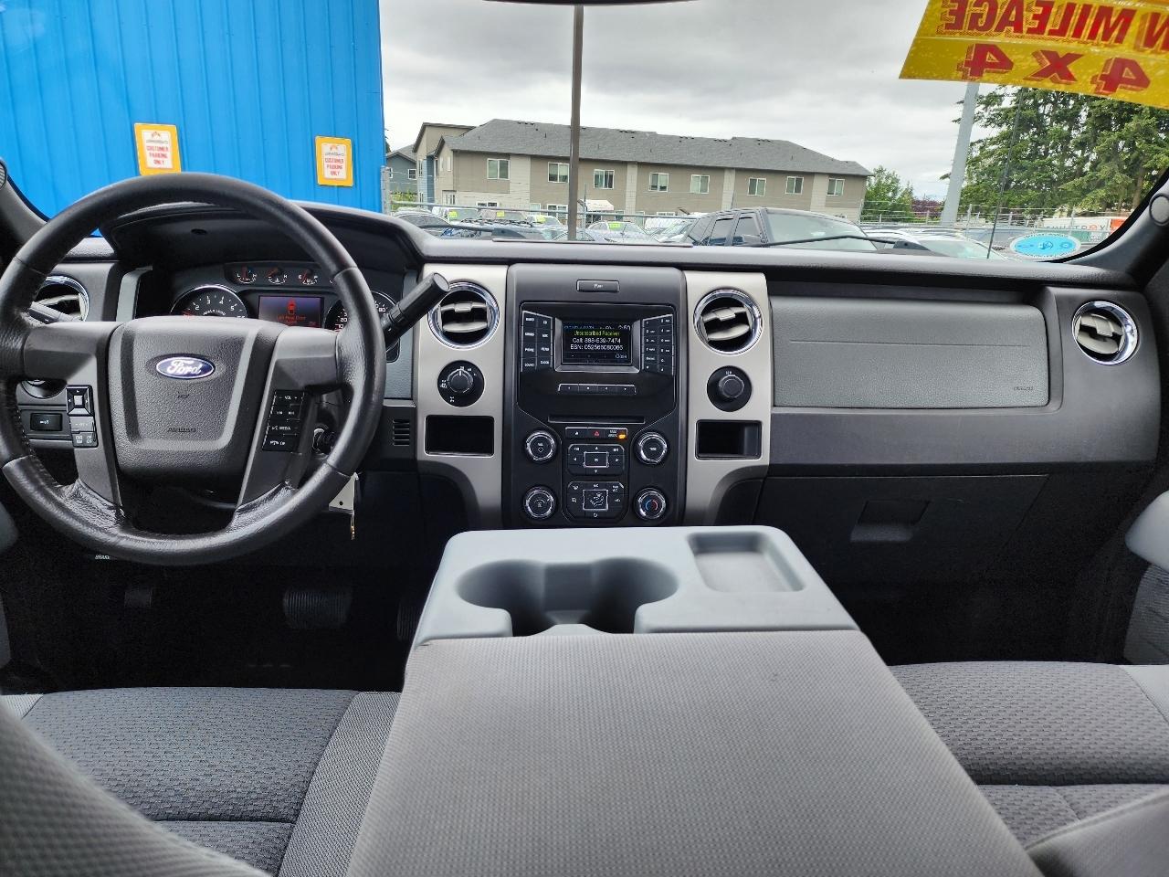 Ford F-150 XLT SuperCrew 4WD 2013