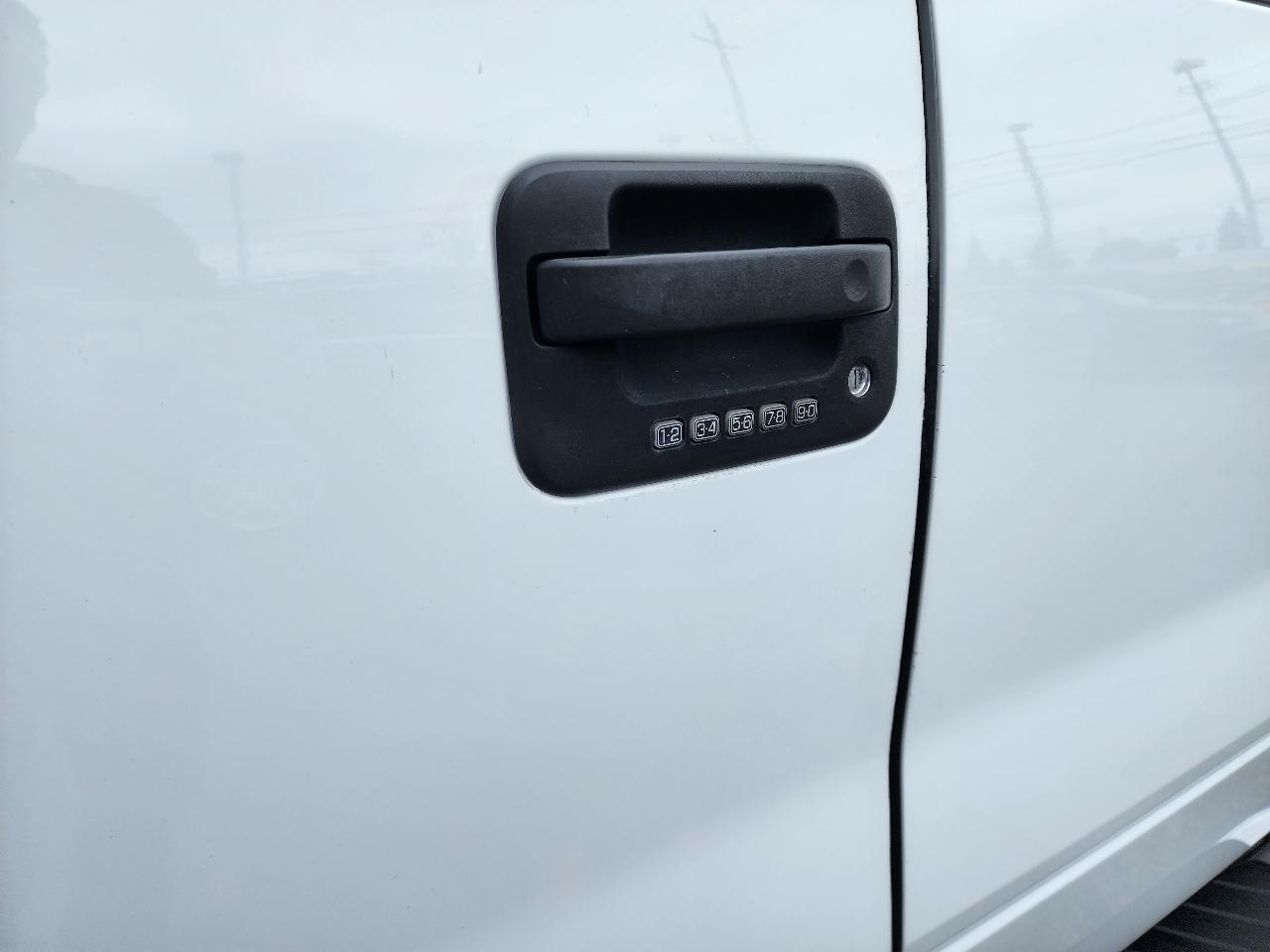 Ford F-150 XLT SuperCrew 4WD 2013